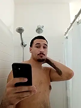 Jadriel23 online show from 10-10-25, 05:03