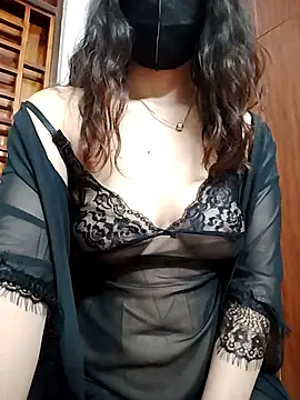 MaryyLy online show from 10-27-25, 02:51