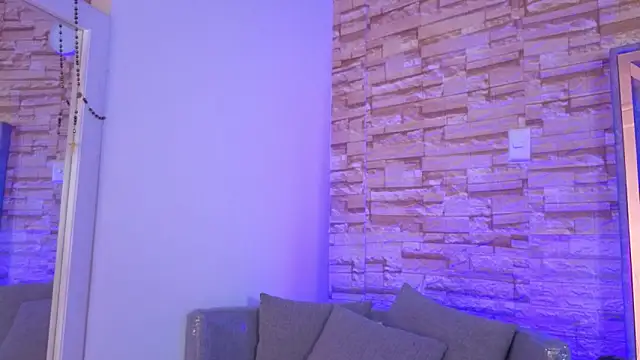 Snapshot of _valeria_saenz_ chatting on 02-07-26, 08:50 valeria saenz online show from 02-07-26, 08:50