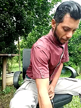 AlphaAlterX online show from 10-12-25, 01:34