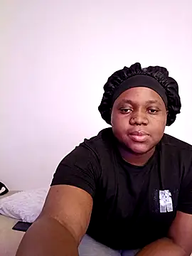 Gyminae online show from 11-10-25, 02:55