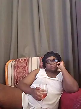 Gyminae online show from 03-11-26, 05:51