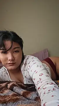 Hellenlin online show from 04-16-26, 02:29