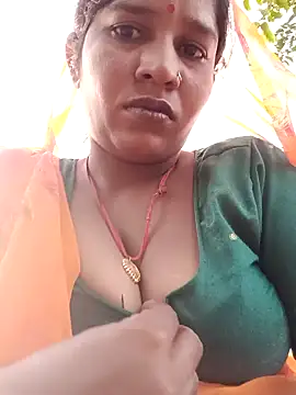 Hot Seema83 online show from 10-14-25, 11:44