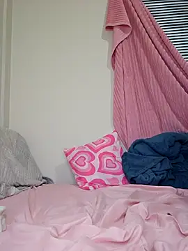 Snapshot of ingridequinti chatting on 10-02-25, 03:21 ingridequinti online show from 10-02-25, 03:21