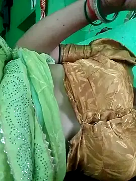 Snapshot of manish_hot473 chatting on 09-21-25, 04:17 manish hot473 online show from 09-21-25, 04:17