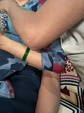 LustySundari online show from 10-29-25, 03:55