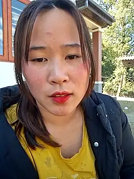 Snapshot of ALIENHR38 chatting on 02-05-26, 06:42 ALIENHR38 online show from 02-05-26, 06:42