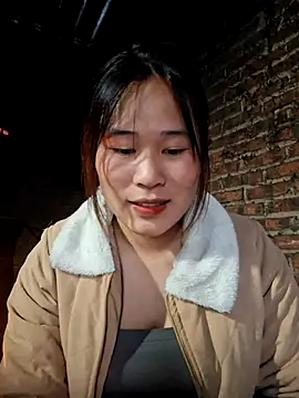 ALIENHR38 online show from 11-03-25, 01:11