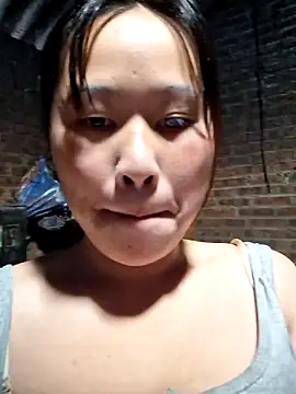 Snapshot of ALIENHR38 chatting on 10-22-25, 06:57 ALIENHR38 online show from 10-22-25, 06:57