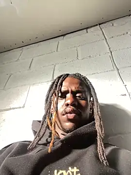 Wuu2now online show from 10-31-25, 05:04