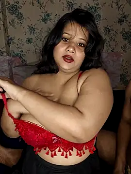 Snapshot of priyaverma00 chatting on 07-09-26, 10:31 priyaverma00 online show from 07-09-26, 10:31