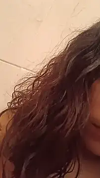 mamasitapetite online show from 05-13-26, 03:52