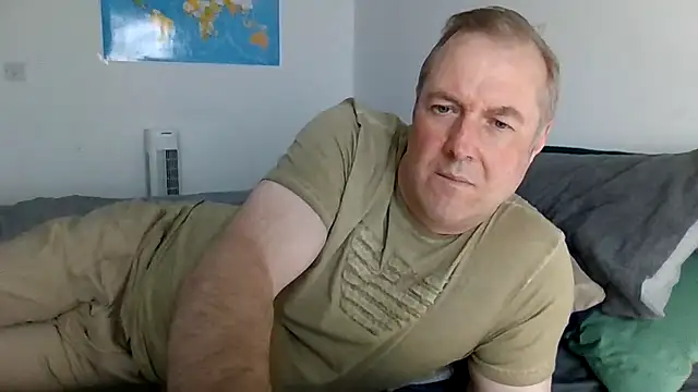 Snapshot of JayPal722 chatting on 06-22-26, 03:42 JayPal722 online show from 06-22-26, 03:42