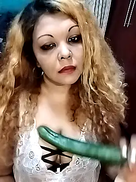 hemilynthomas2467 online show from 11-28-25, 09:04