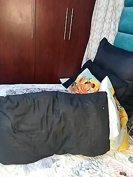 hemilynthomas2467 online show from 02-25-26, 05:46