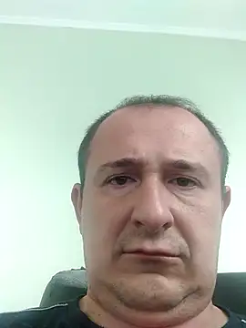 Snapshot of zurab39 chatting on 09-10-25, 12:37 zurab39 online show from 09-10-25, 12:37