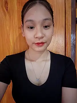 ChiecumBae online show from 10-11-25, 01:06