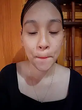 ChiecumBae online show from 10-04-25, 12:45