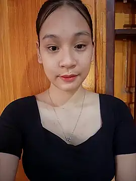 ChiecumBae online show from 10-15-25, 12:42