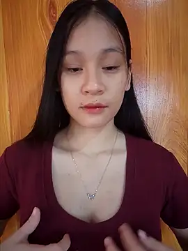 ChiecumBae online show from 10-30-25, 01:59