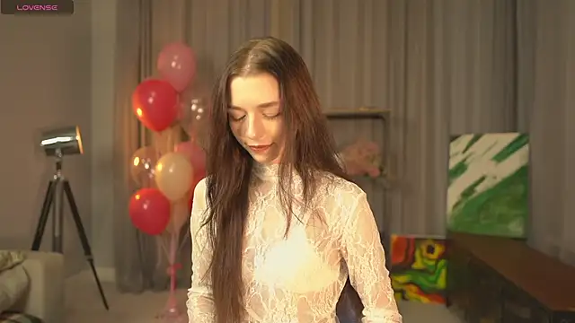 Snapshot of RoxieBolich chatting on 10-14-25, 03:01 RoxieBolich online show from 10-14-25, 03:01