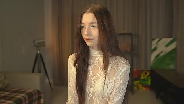 Snapshot of RoxieBolich chatting on 10-19-25, 01:47 RoxieBolich online show from 10-19-25, 01:47