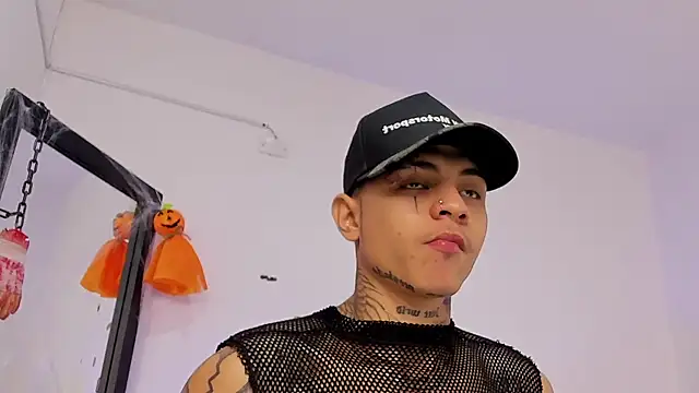 john mystic online show from 10-18-25, 03:08