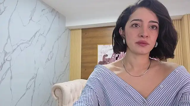 sara lopez s online show from 04-27-26, 01:53