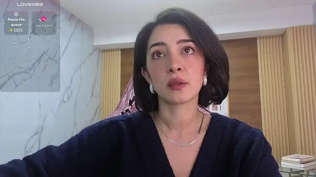 sara lopez s online show from 05-04-26, 01:58