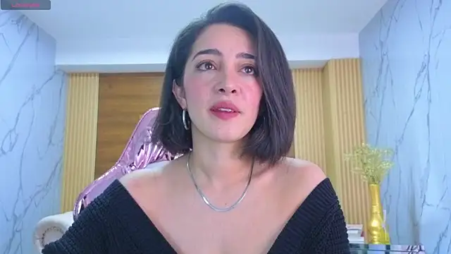 sara lopez s online show from 07-04-26, 01:37