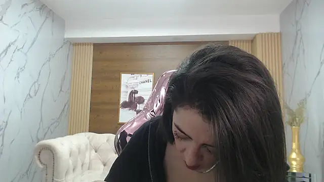 sara lopez s online show from 03-31-26, 01:35