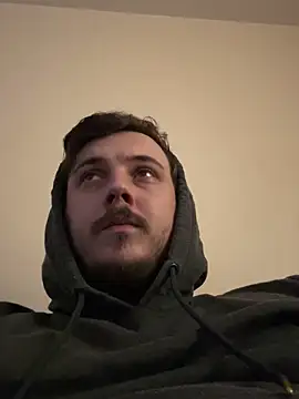 XXKieran online show from 12-04-25, 01:32