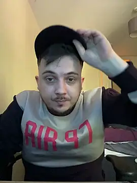 Snapshot of XXKieran chatting on 07-12-26, 01:34 XXKieran online show from 07-12-26, 01:34