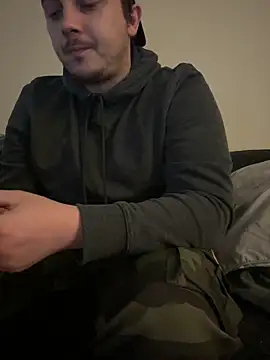 XXKieran online show from 12-16-25, 04:11