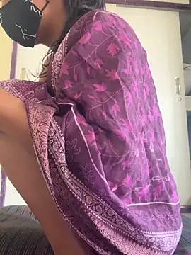 Snapshot of CrazyN_Love chatting on 10-04-25, 07:32 CrazyN Love online show from 10-04-25, 07:32