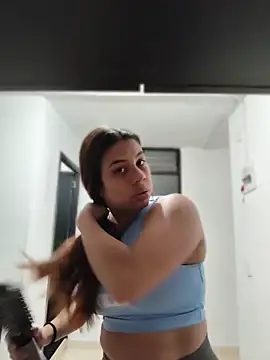 GabyMontenegro online show from 04-02-26, 12:01