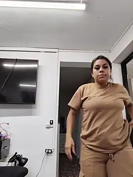 GabyMontenegro online show from 05-15-26, 10:19