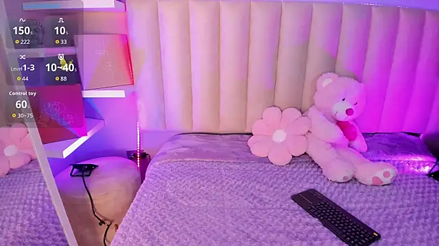 Annie  2 online show from 11-26-25, 03:17