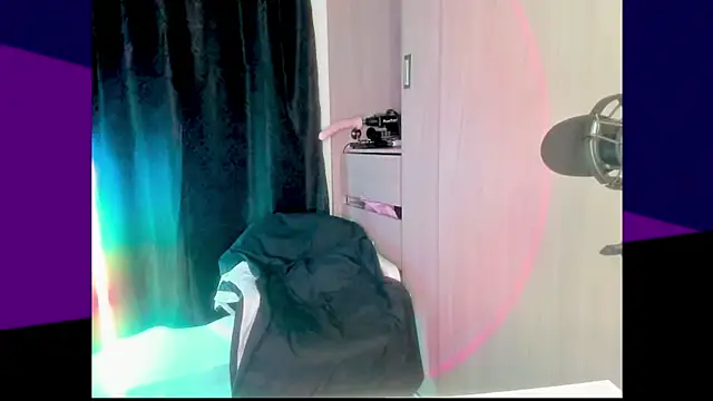 Amberdecolombia online show from 12-01-25, 06:03