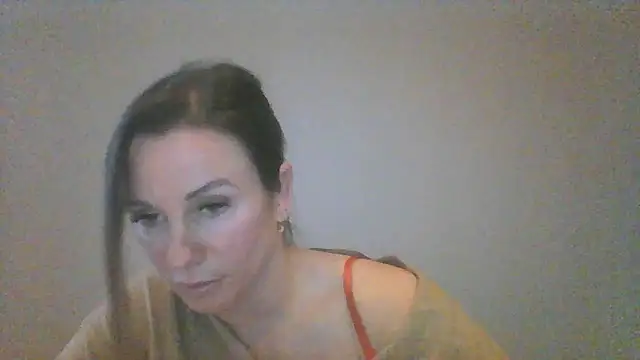 Snapshot of Justnani001 chatting on 02-16-26, 04:27 Justnani001 online show from 02-16-26, 04:27