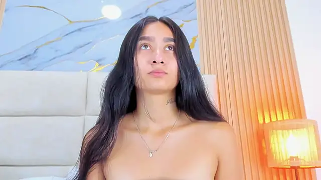 Snapshot of Nicolqueen_ chatting on 04-20-26, 11:13 Nicolqueen online show from 04-20-26, 11:13
