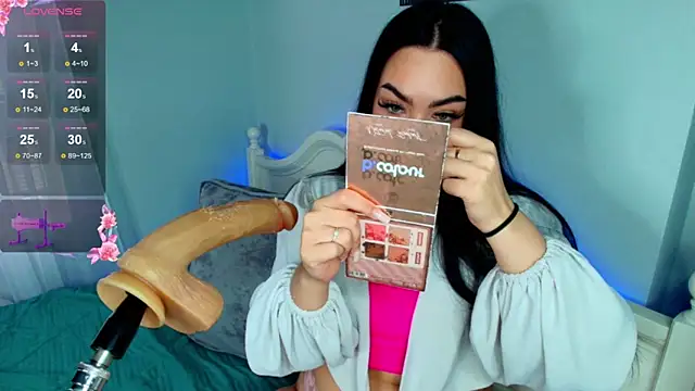 katerine Monroe online show from 12-19-25, 09:22