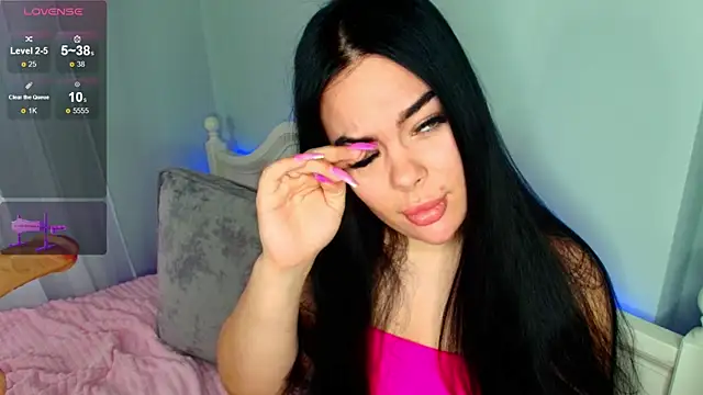 katerine Monroe online show from 11-18-25, 06:28