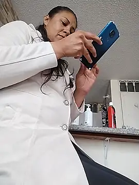 KittyHoleshot87 online show from 09-12-25, 01:22