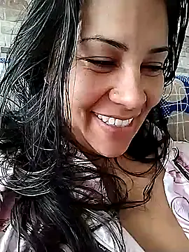 KittyHoleshot87 online show from 10-17-25, 03:58