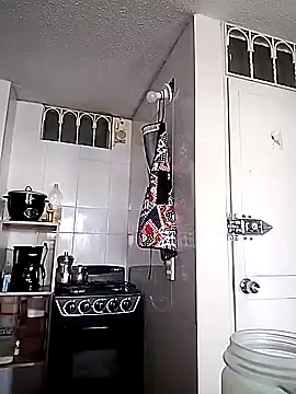 KittyHoleshot87 online show from 10-02-25, 03:15