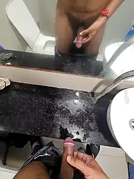 Snapshot of Gamecoc chatting on 10-02-25, 05:44 Gamecoc online show from 10-02-25, 05:44