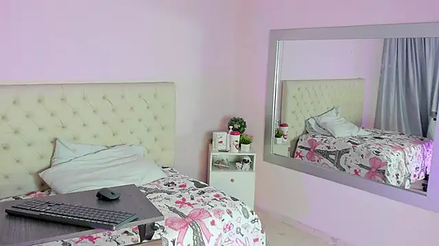 kiity horny  online show from 02-19-26, 12:57