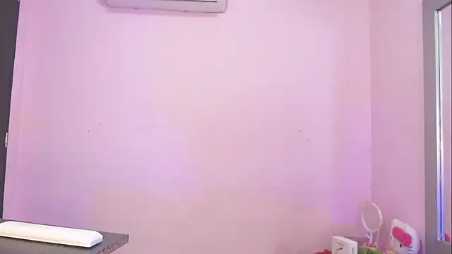 kiity horny  online show from 12-20-25, 11:46